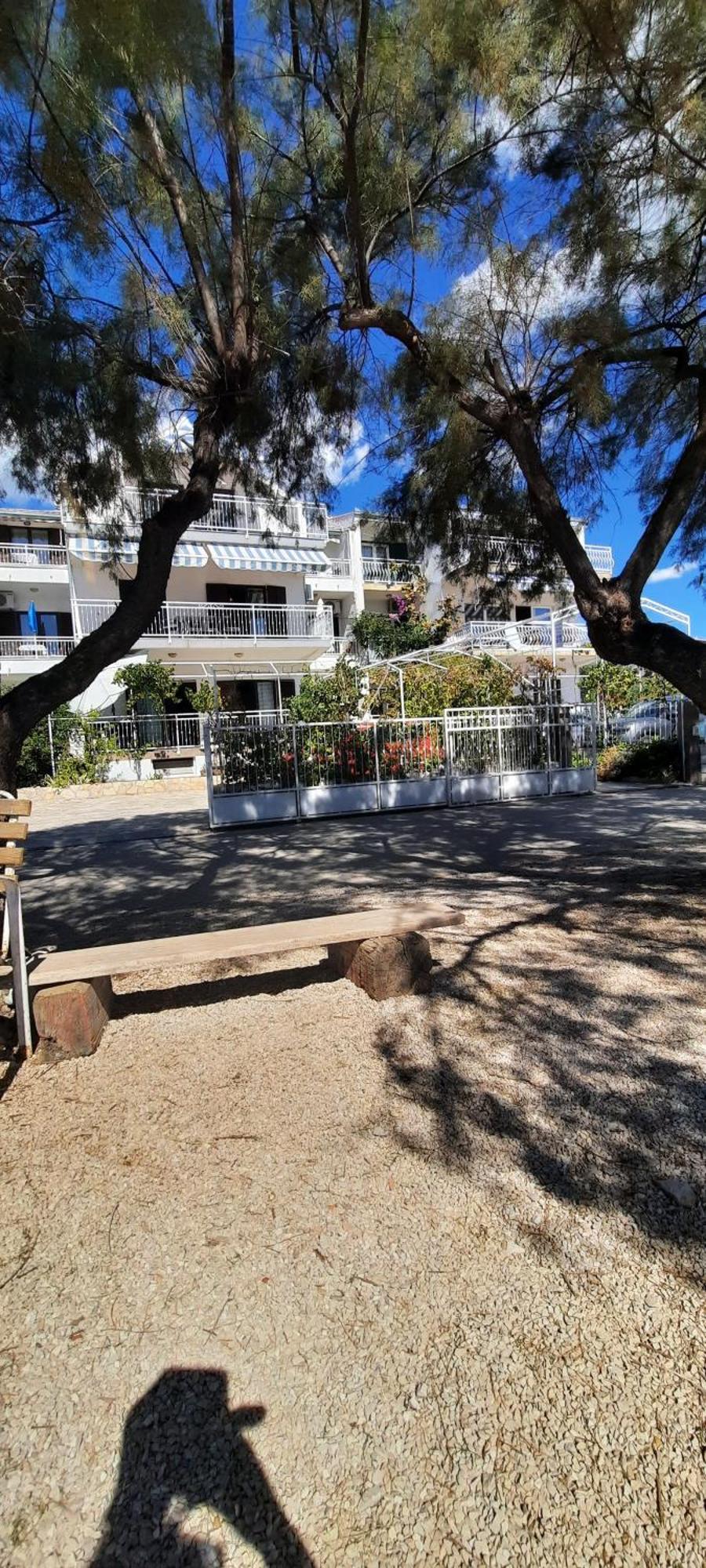 Apartments Ana Bilota Seget Vranjica Exterior photo